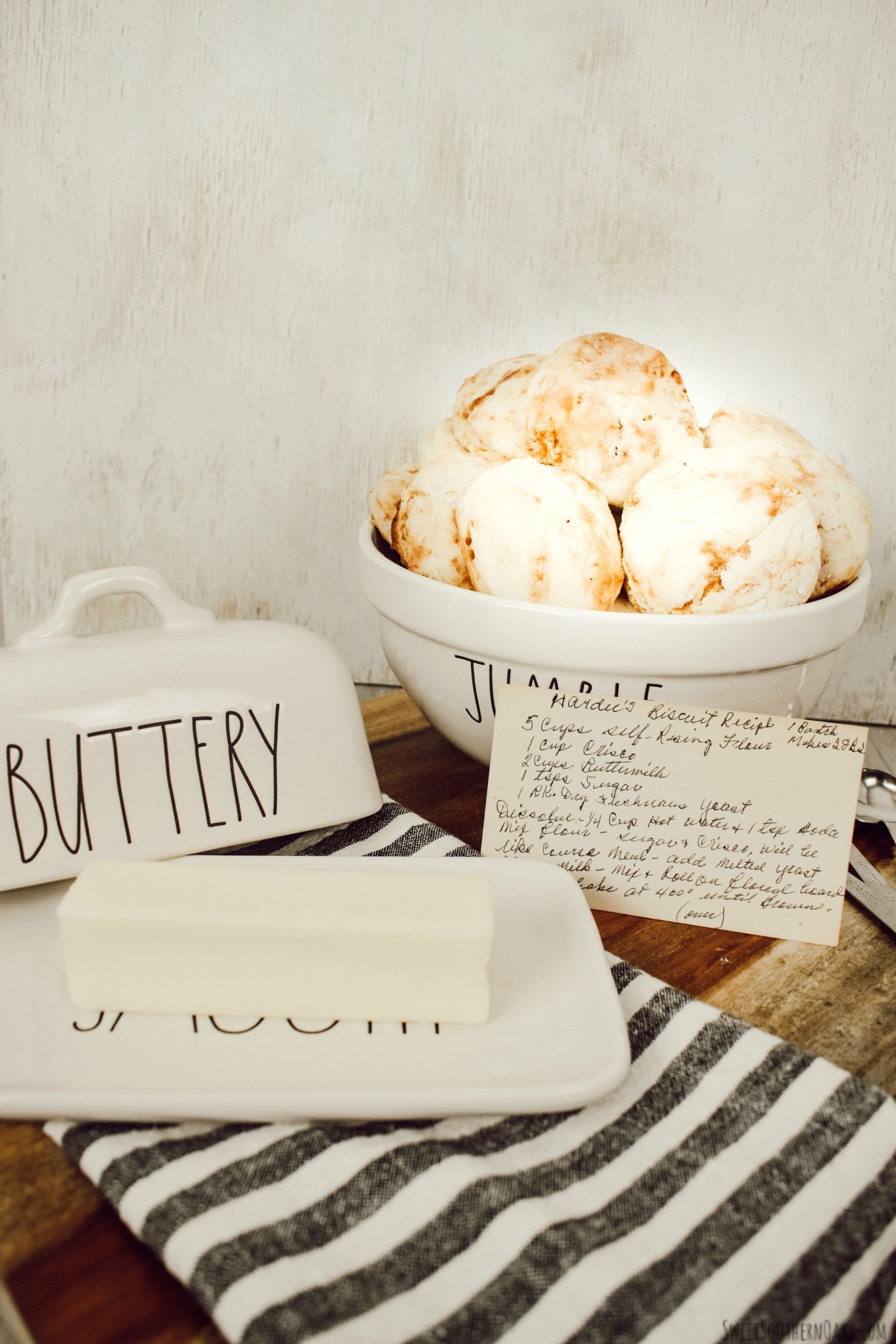 Grandma's Kitchen: Learning Life Lessons and How to Make Biscuits